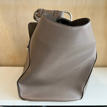 Charger l'image dans la galerie, Sac en cuir Alberto Di Canio
