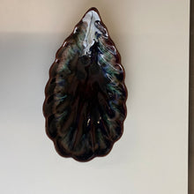 Charger l&#39;image dans la galerie, Plat feuille Céramique de Beauce #1166
