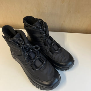 Bottes UGG Yose Puffer - Les Mal-Aimés ❤️‍🩹