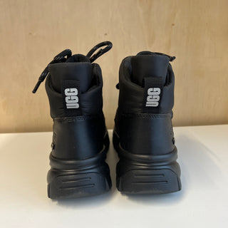 Bottes UGG Yose Puffer - Les Mal-Aimés ❤️‍🩹