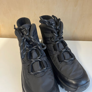 Bottes UGG Yose Puffer - Les Mal-Aimés ❤️‍🩹