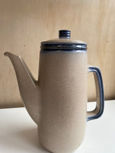 Charger l&#39;image dans la galerie, Pichet Céramique de Beauce C-3140
