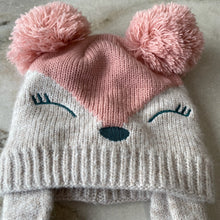 Charger l&#39;image dans la galerie, Tuque hiver deux pompons Deux par Deux
