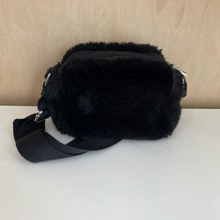 Sac bandoulière fausse fourrure Bimba Y Lola