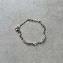 Charger l&#39;image dans la galerie, Bracelet argent perles
