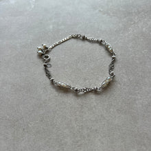 Charger l&#39;image dans la galerie, Bracelet argent perles
