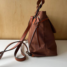 Charger l&#39;image dans la galerie, Sac à dos Dooney et Bourke
