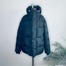 Charger l&#39;image dans la galerie, Manteau Canada Goose
