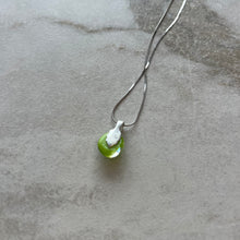 Charger l&#39;image dans la galerie, Collier pendentif vert
