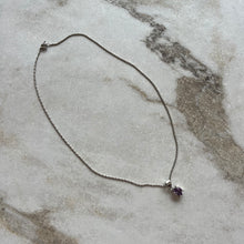 Charger l&#39;image dans la galerie, Collier pendentif mauve
