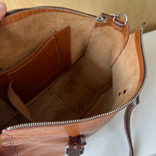 Charger l&#39;image dans la galerie, Sac à main M0851
