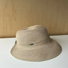 Charger l&#39;image dans la galerie, Chapeau Canadian Hat
