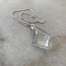 Charger l&#39;image dans la galerie, Collier pendentif gros diamant
