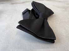 Charger l'image dans la galerie, Noeud papillon Philippe Dubuc
