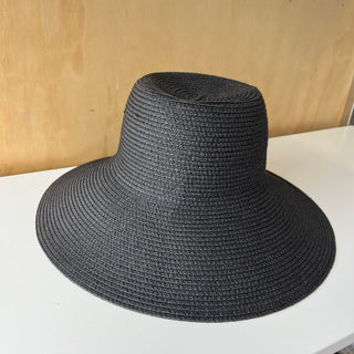 Chapeau soleil noir Pieces