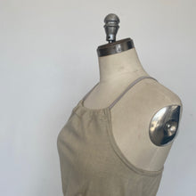 Charger l&#39;image dans la galerie, Robe Blank beige
