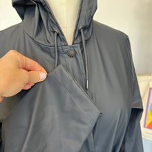 Charger l'image dans la galerie, Manteau de pluie A-Line Longer Rains
