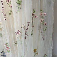 Charger l'image dans la galerie, Robe de soirée broderies florales
