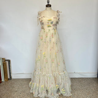 Robe de soirée broderies florales