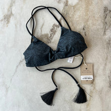 Charger l'image dans la galerie, Haut de bikini réversible Rose Buddha
