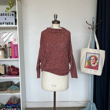 Charger l'image dans la galerie, Chandail rouge Sarah Pacini
