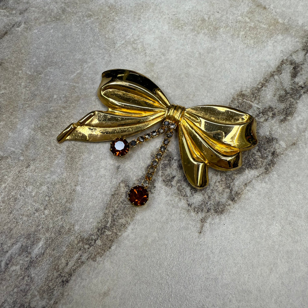 Broche boucle des Fêtes