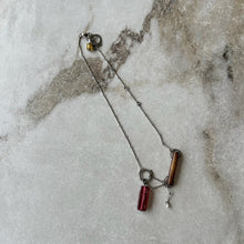 Charger l'image dans la galerie, Collier Anne-Marie Chagnon
