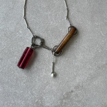 Charger l'image dans la galerie, Collier Anne-Marie Chagnon
