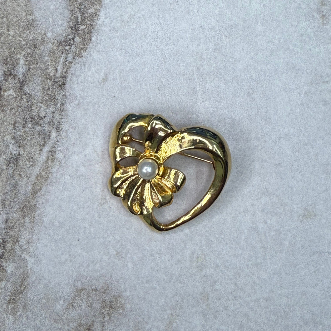 Broche en coeur