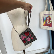 Charger l'image dans la galerie, Sac à main Marie Frances - Les Mal-Aimés ❤️‍🩹

