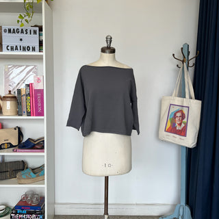Chandail gris Sarah Pacini
