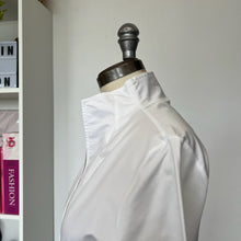 Charger l'image dans la galerie, Chemise blanche en coton Holt Renfrew
