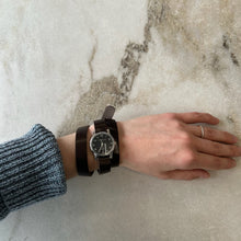 Charger l'image dans la galerie, Montre 26mm bracelet long brun Chikiboom
