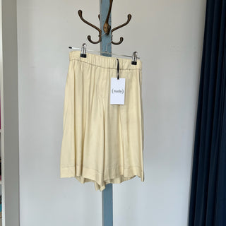 Shorts écru (nude)