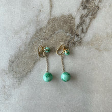 Charger l'image dans la galerie, Boucles d'oreilles vertes Sherman
