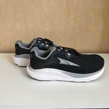 Charger l'image dans la galerie, Chaussures de course sur route Paradigm 8 Altra
