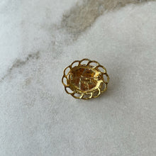 Charger l'image dans la galerie, Broche beige noir doré ronde
