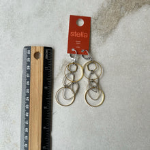 Charger l'image dans la galerie, Boucles d'oreilles #3601 Stella par Isabel Désy
