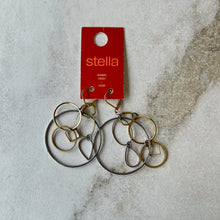 Charger l'image dans la galerie, Boucles d'oreilles #3601 Stella par Isabel Désy
