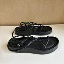 Charger l'image dans la galerie, Sandales en cuir Cesaria Ba&amp;sh
