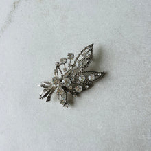 Charger l&#39;image dans la galerie, Broche vintage argent
