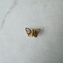 Charger l&#39;image dans la galerie, Broche vintage papillon
