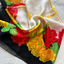 Charger l&#39;image dans la galerie, Foulard soie italienne
