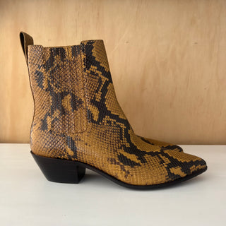 Bottes Loeffler Randall