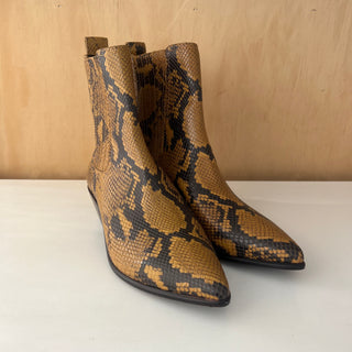 Bottes Loeffler Randall
