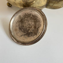Charger l'image dans la galerie, Bouilloire théière vintage en laiton Judaica
