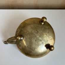Charger l'image dans la galerie, Bouilloire théière vintage en laiton Judaica
