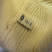 Charger l&#39;image dans la galerie, Tuque UGG

