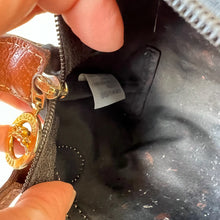 Charger l'image dans la galerie, Étui cosmétique Le Pliage avec rabat Longchamp
