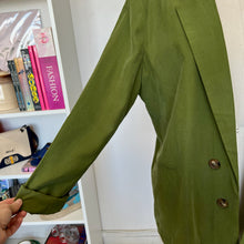 Charger l'image dans la galerie, Veston vert Avec les filles
